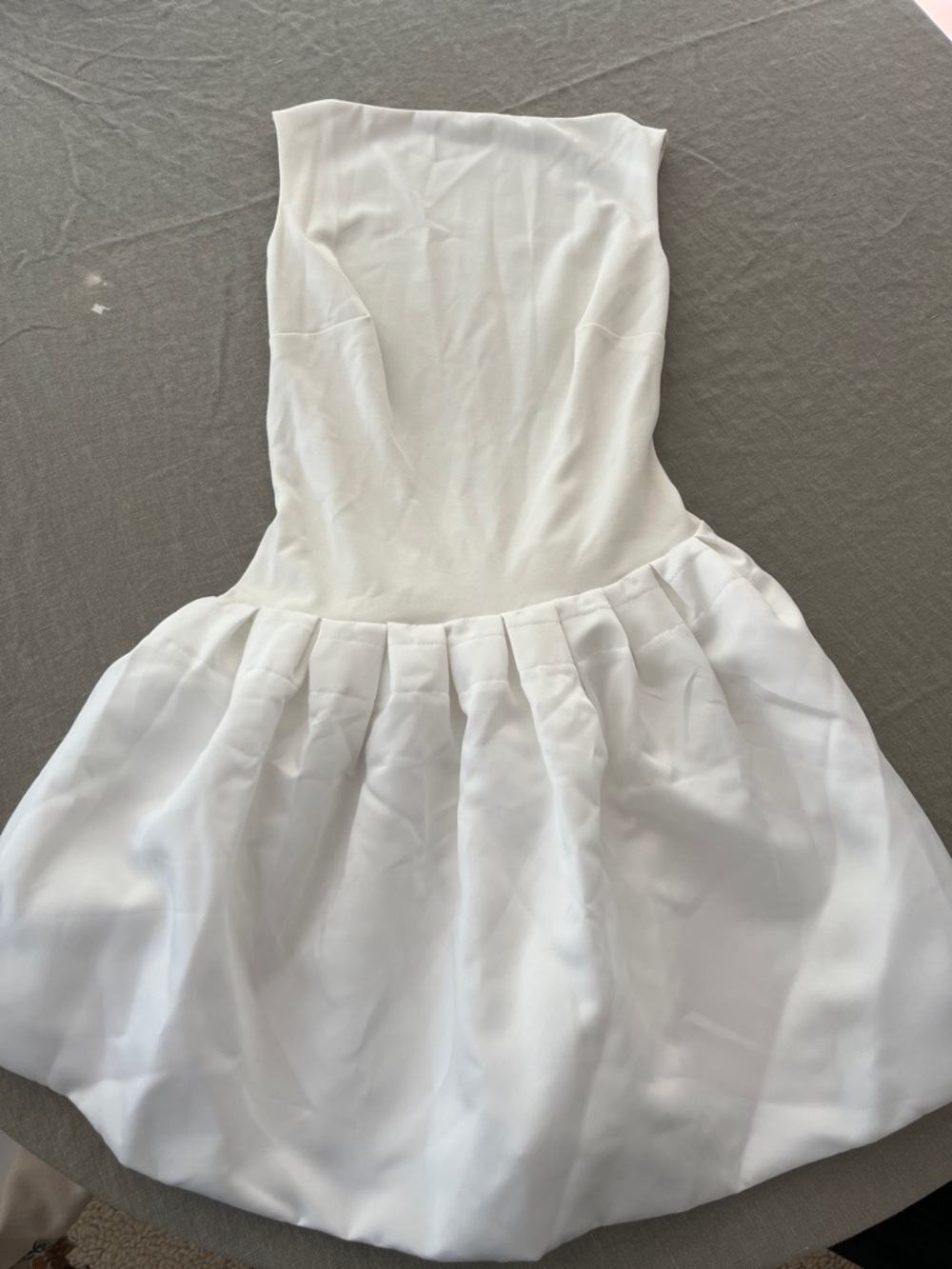 Women’s White Boatneck Backless Dress - Classic Fit & Flare